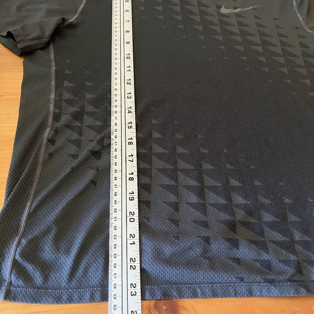 NIKE RUNNING Unisex Gray T-shirt Size M - Picture 8 of 11